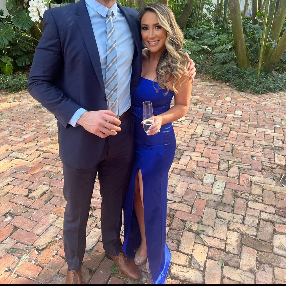 Blue dress - Picture 2 of 6